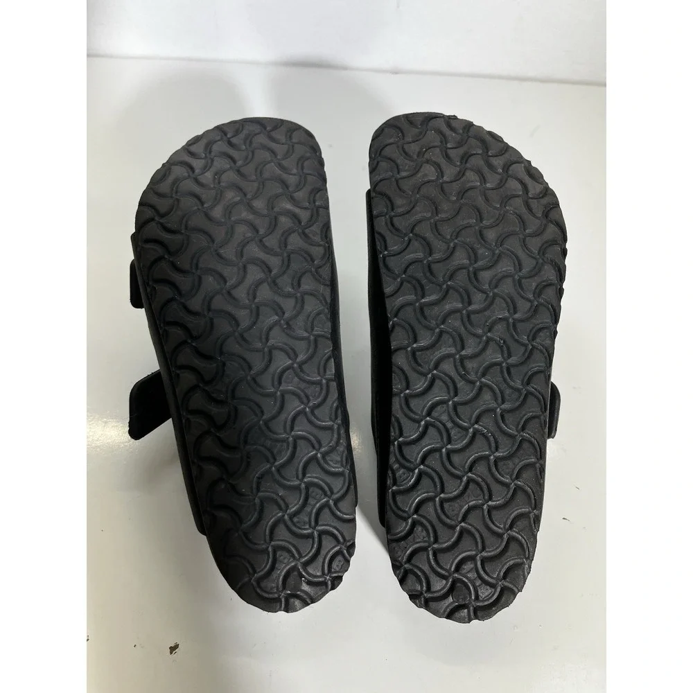 Birkenstock Black Rubber Kids Sandals 2 Straps Size 31. (youth 13-13.5‎